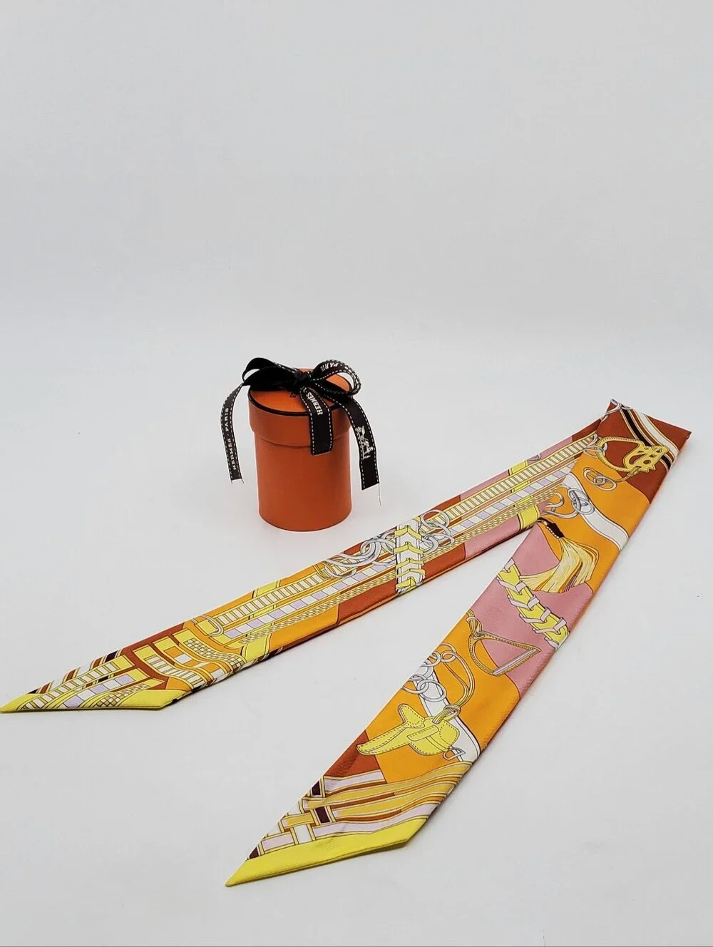 Hermes Brides Et Gris-Gris Twilly Scarf - Picture 1 of 12